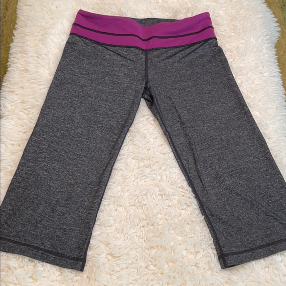 Lululemon Cropped Yoga Pants